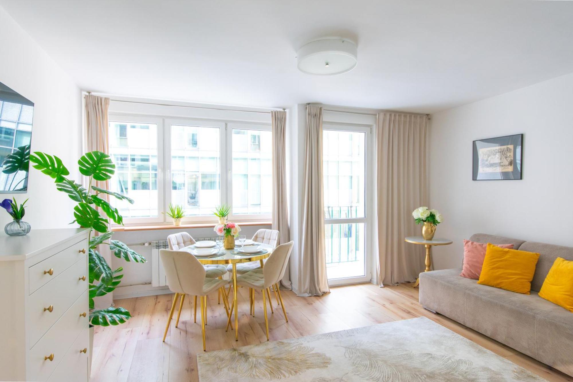 Feelharmony Jasna Apartment - Metro Swietokrzyska ワルシャワ エクステリア 写真